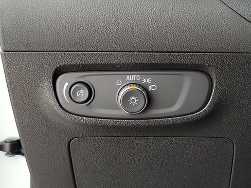 Used 2026 Buick Encore GX Sport Touring w/ Advanced Technology Package FWD image 23