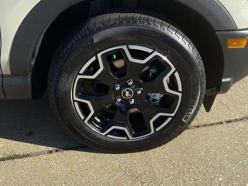 New 2025 Ford Bronco Sport Outer Banks w/ Outer Banks Tech Package+ image 7