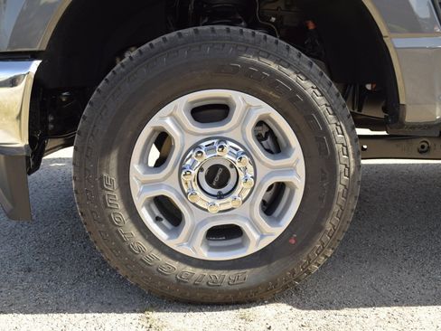 New 2026 Ford F250 XLT w/ XLT Premium Package image 25