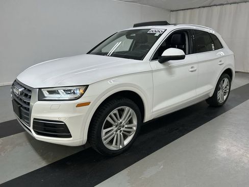 Used 2020 Audi Q5 2.0T Premium Plus w/ Premium Plus Package AWD/4WD image 5