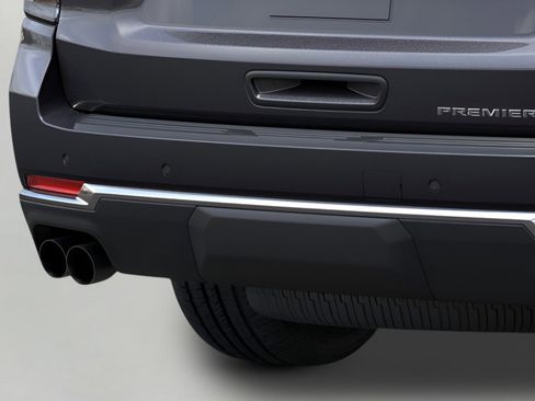 New 2025 Chevrolet Suburban Premier w/ Sun And Tow Package image 14