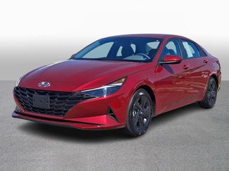 Used 2023 Hyundai Elantra SEL w/ Cargo Package FWD video 1