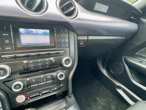 Used 2016 Ford Mustang GT image 30