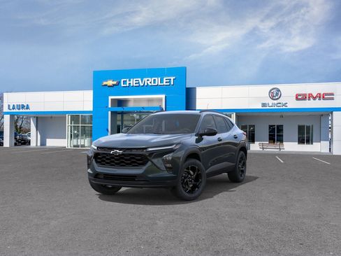 New 2026 Chevrolet Trax LT w/ Driver Confidence Package FWD image 8