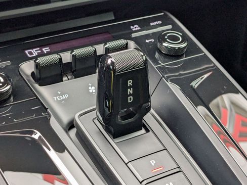 Certified 2025 Porsche 911 Carrera S RWD image 20