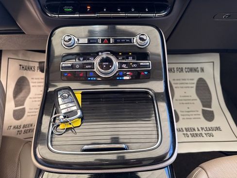 Used 2022 Lincoln Nautilus Reserve w/ Equipment Group 201A image 26