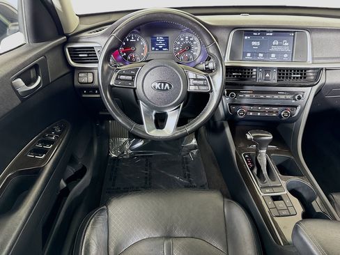 Used 2019 Kia Optima EX image 17