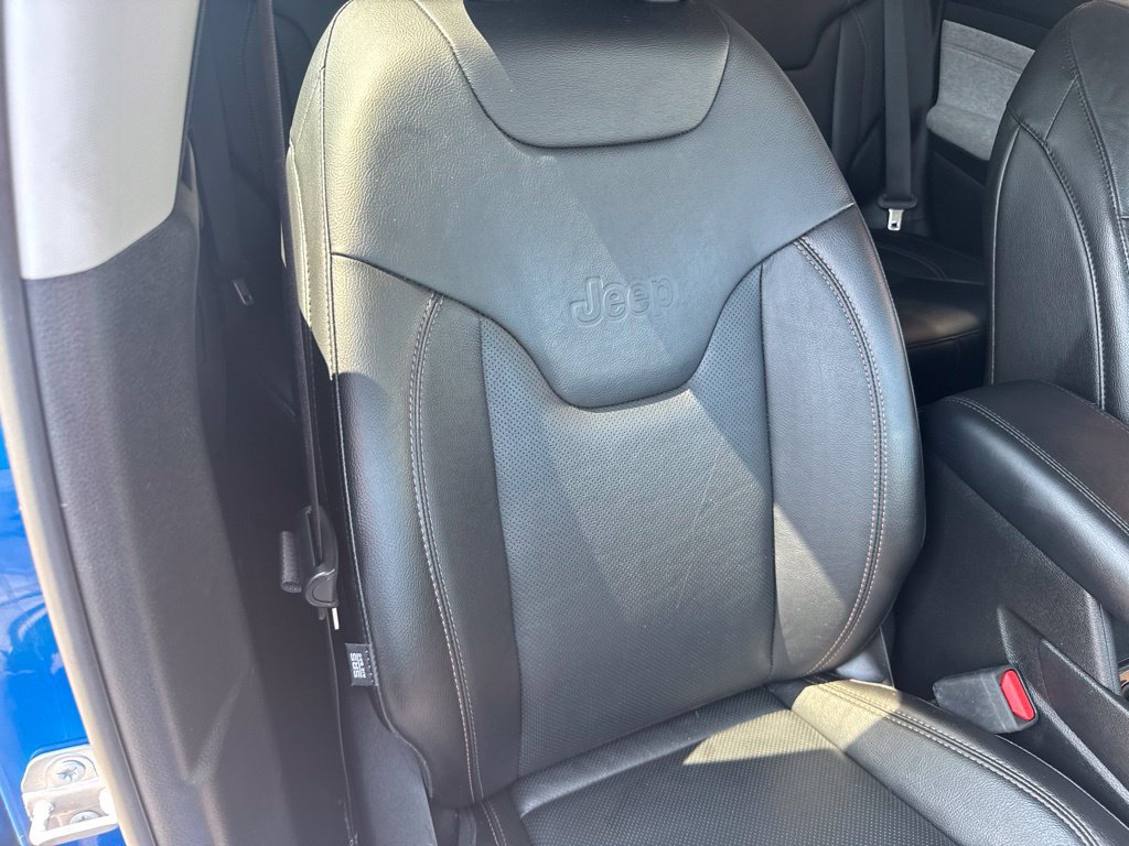 Used 2022 Jeep Compass Latitude AWD/4WD image 69
