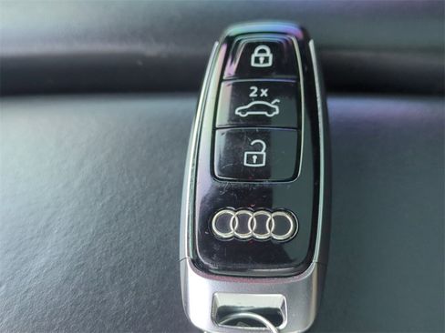 Used 2024 Audi A8 L 3.0T w/ Comfort Plus Package image 34