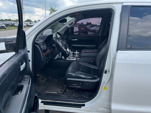 Used 2019 Toyota Tundra Limited AWD/4WD image 6