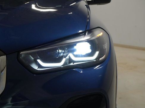 Used 2023 BMW X5 xDrive40i w/ M Sport Package image 37