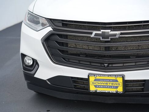 Used 2021 Chevrolet Traverse Premier w/ Redline Edition AWD/4WD image 9