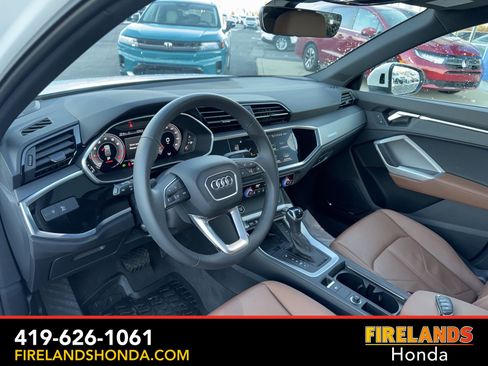 Used 2024 Audi Q3 2.0T Premium Plus image 17