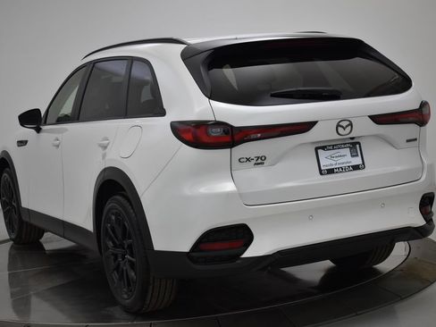 New 2026 MAZDA CX-70 3.3 Turbo w/ Preferred Package AWD/4WD image 18