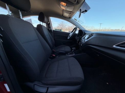 Used 2020 Hyundai Accent SE image 22