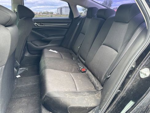 Used 2018 Honda Accord LX image 13