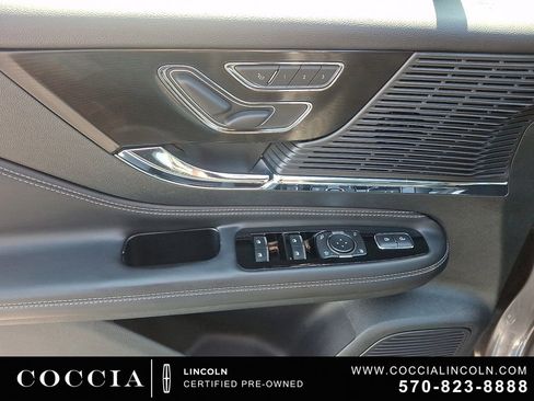 Certified 2022 Lincoln Corsair Reserve w/ Equipment Group 201A AWD/4WD image 12