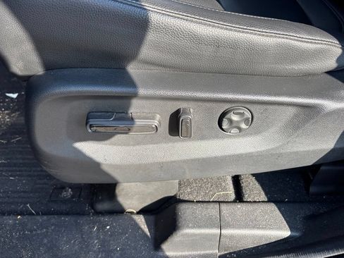 Used 2026 Honda Odyssey EX-L image 19