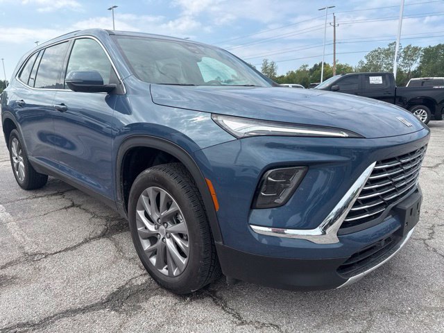 Used 2026 Buick Enclave Preferred FWD image 1