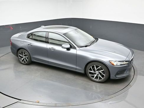 Used 2020 Volvo S60 T5 Momentum w/ Protection Package Premier FWD image 22