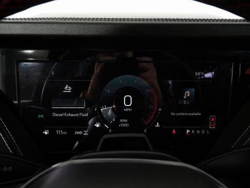 Used 2025 GMC Yukon XL AT4 Ultimate image 22