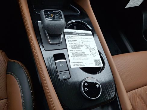 New 2026 Nissan Rogue Platinum w/ Tech Package AWD/4WD image 9