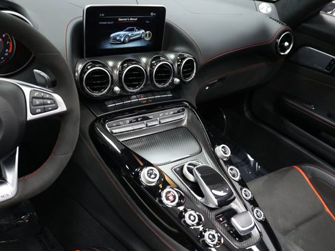 Used 2018 Mercedes-Benz AMG GT C image 56