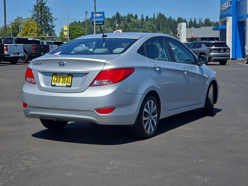 Used 2017 Hyundai Accent Value Edition FWD image 5