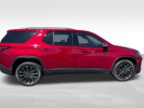 Certified 2023 Chevrolet Traverse RS AWD/4WD image 8