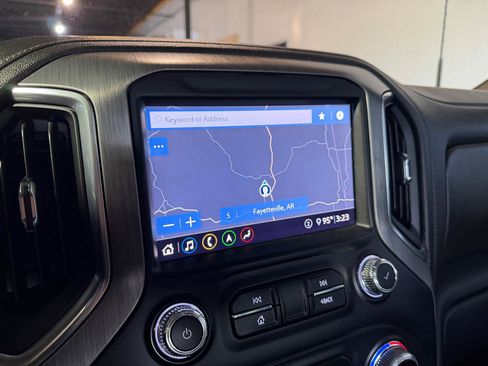 Used 2020 GMC Sierra 2500 Denali AWD/4WD image 16