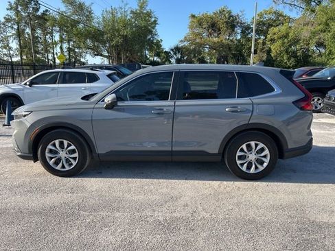 Used 2025 Honda CR-V LX image 15