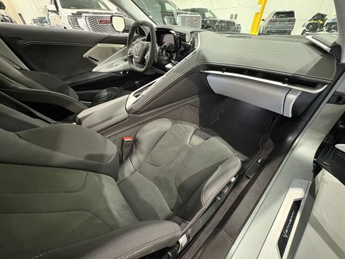 Used 2023 Chevrolet Corvette Stingray Premium Cpe w/ Battery Protection Package RWD image 53