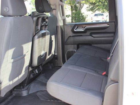 Used 2024 Chevrolet Silverado 2500 LT w/ Convenience Package AWD/4WD image 6