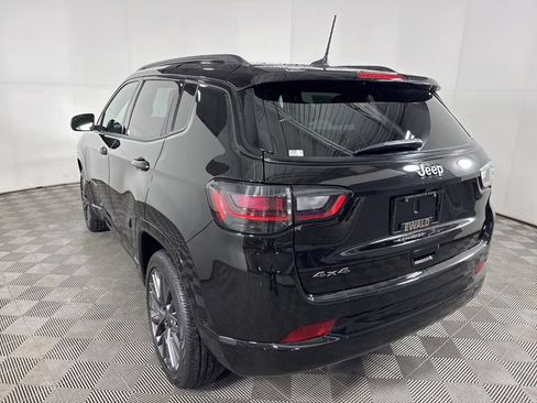 Used 2022 Jeep Compass High Altitude AWD/4WD image 8