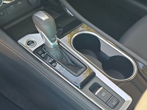 New 2025 Nissan Altima 2.5 SL FWD image 30