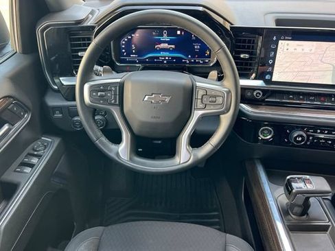 Used 2024 Chevrolet Silverado 1500 RST RWD image 17