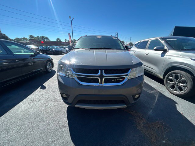 Used 2019 Dodge Journey SE w/ Premium Group FWD image 2