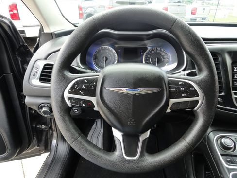 Used 2015 Chrysler 200 Limited image 13