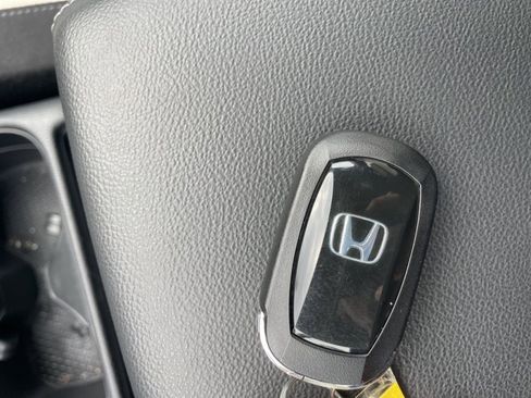 Certified 2025 Honda CR-V LX image 31