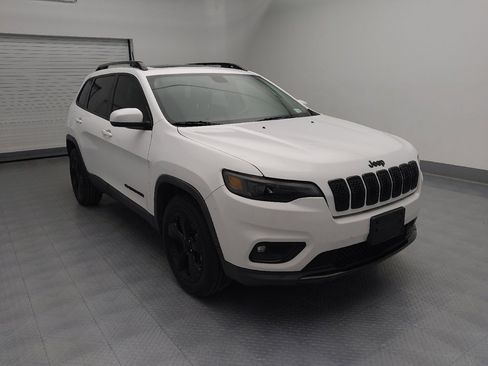 Used 2019 Jeep Cherokee Latitude Plus image 13