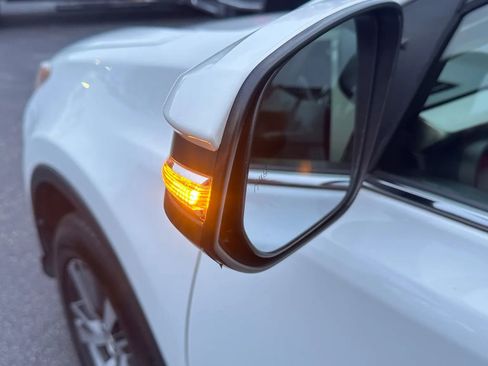 Used 2018 Toyota RAV4 XLE image 21