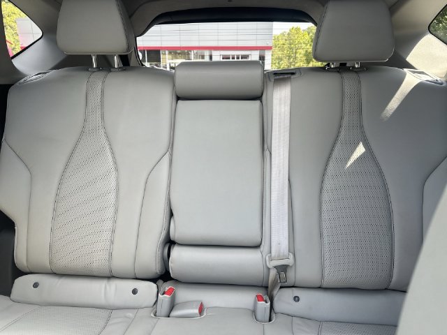 Used 2020 Acura RDX w/ Technology Package AWD/4WD image 36