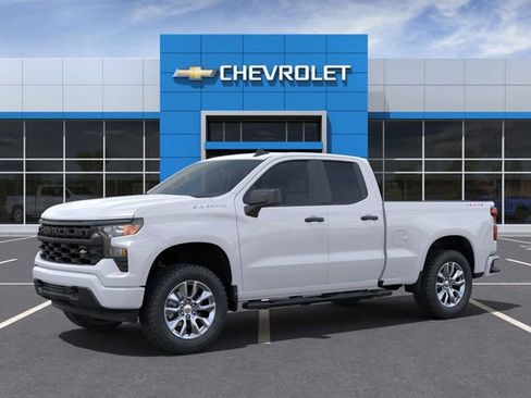 New 2025 Chevrolet Silverado 1500 Custom image 2