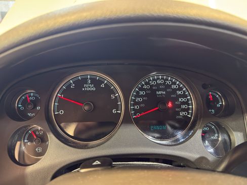 Used 2010 GMC Yukon Denali AWD/4WD image 17