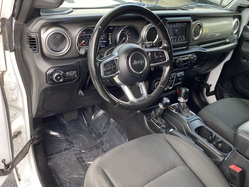 Used 2021 Jeep Wrangler Unlimited Sahara image 14