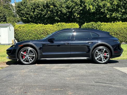Certified 2024 Porsche Taycan 4S AWD/4WD image 2