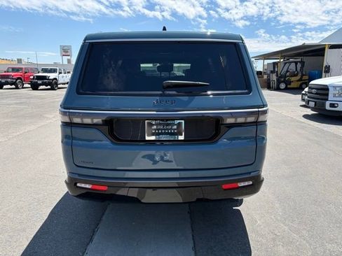 New 2026 Jeep Grand Wagoneer L 4WD w/ Premium Group I image 6