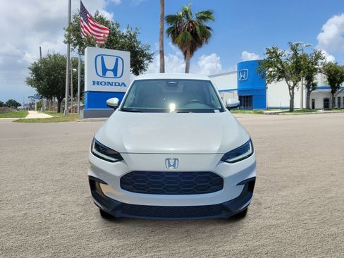 New 2027 Honda HR-V LX image 2
