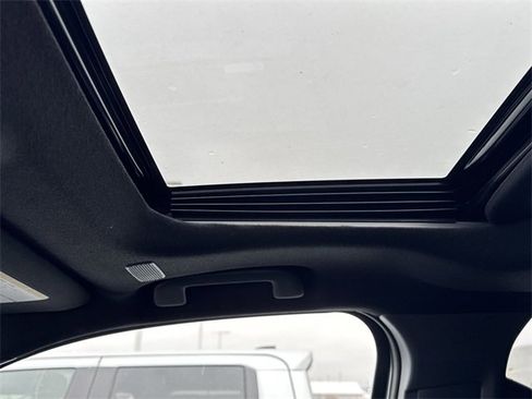 Used 2025 Toyota 4Runner TRD Off-Road Premium image 14