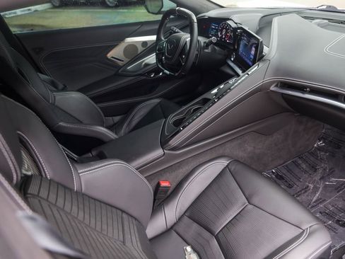 Used 2025 Chevrolet Corvette Z06 image 24